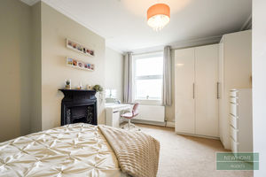 Photo 16- click for photo gallery